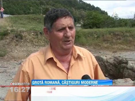 Localnicii din statiunea Sacelu au descoperit o grota in timp ce goleau un bazin ca sa-l curete