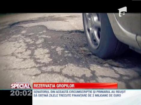 Un drum national din Maramures a devenit o "rezervatie" a gropilor. N-a mai fost reabilitat din anii '70