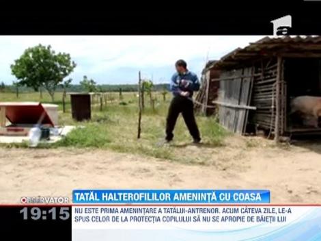 Tatal micului Hercule ameninta cu coasa