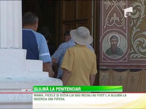 Gigi Becali a asistat la liturghia de la capela penitenciarului Rahova