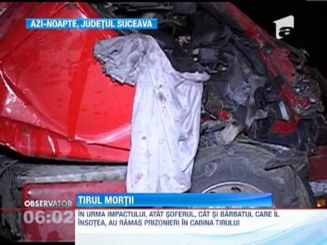 Accident teribil la Suceava. Patru oameni au murit dupa ce un TIR a scapat de sub control