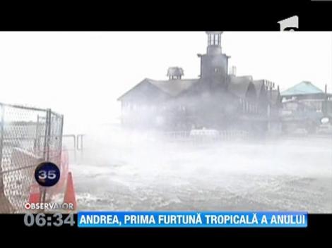 Andrea, prima furtuna tropicala a anului