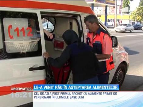 Le-a venit rau in asteptarea alimentelor oferite de primarie