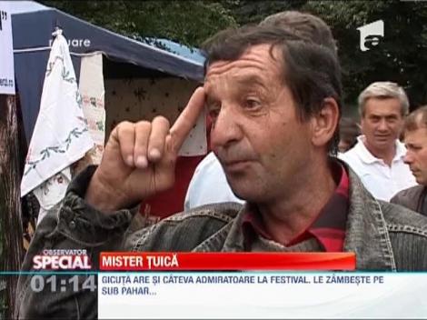 Degustatorul autentic de tuica