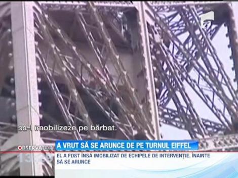 Un polonez s-a urcat pe turnul Eiffel si a amenintat ca se arunca