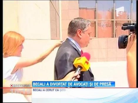 Becali si-a dat afara doi dintre avocatii sai