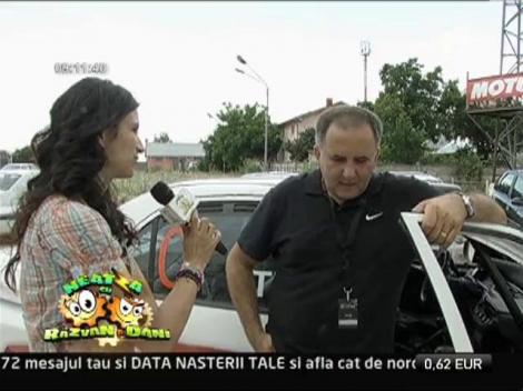 Titi Aur ne invata cum sa iesim dintr-o masina rasturnata