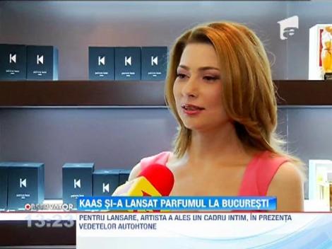 Patricia Kaas si-a lansat parfumul in Romania