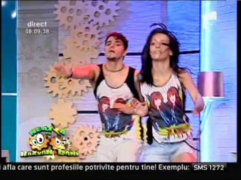 Annely Cole - "Doar la noi"