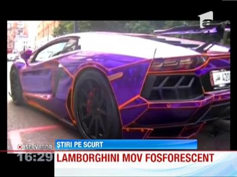 Circula cu un Lamborghini fosforescent fara acte si fara numar de inmatriculare