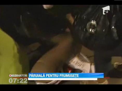 Bataie intre travestiti la un concurs de frumusete din Peru