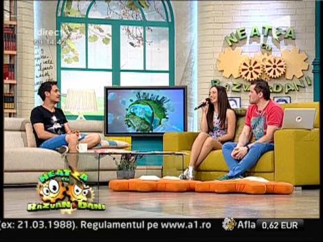 Ravi lanseaza un nou single numit - "Starships"