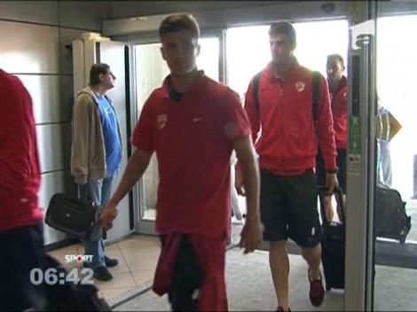 Dinamo a decolat spre Anglia