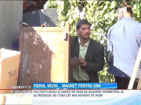 Zeci de rromi au luat cu asalt vechiul bazar din Iasi