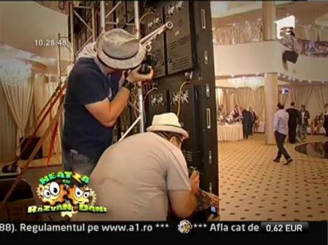 Dezgustatorii, paparazzii de la petrecerea Spynews