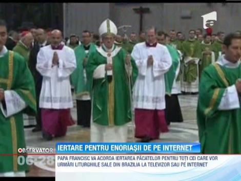 Papa Francisc va ierta pacatele enoriasilor de pe Internet