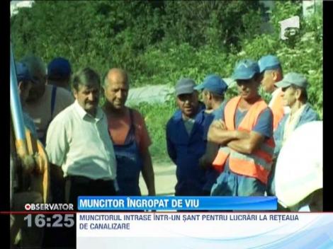 Un muncitor din Ramnicu Valcea a murit dupa ce un mal de pamant s-a surpat peste el