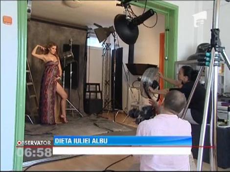 Iulia Albu, silueta de invidiat, intr-o sedinta foto provocatoare!