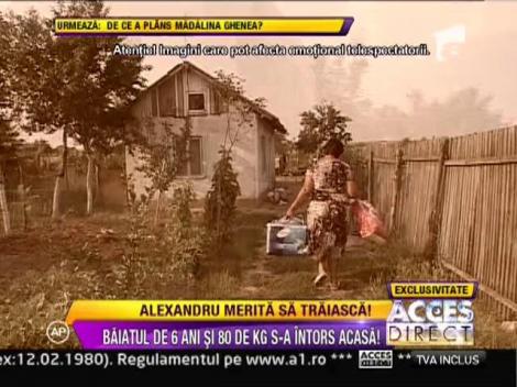 Baiatul de 6 ani diagnosticat cu obezitate morbida s-a intors acasa