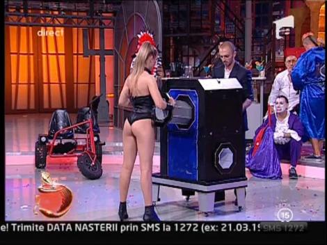 Truc de magie cu Cristina Strecopitov