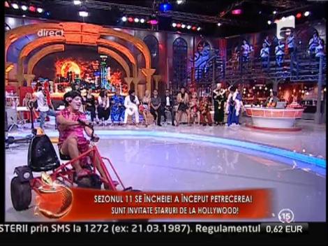 Super petrecere in platoul "Un show pacatos"