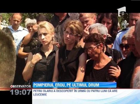 Pompierul erou de la Roman, condus pe ultimul drum