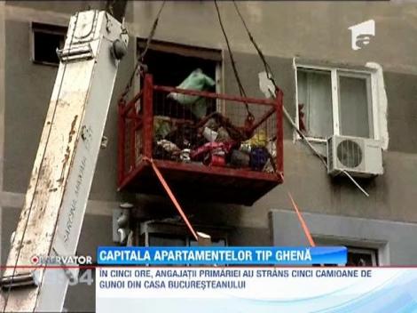 Apartament plin cu 15 tone de gunoi, curatat cu forta de autoritati!