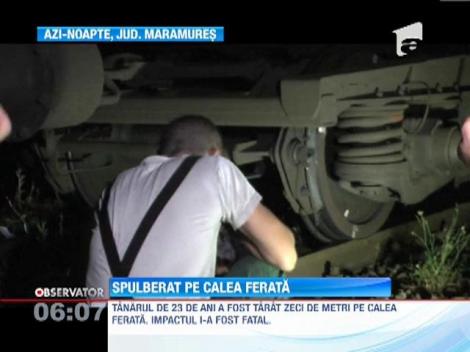 Maramures: Un tanar aflat pe un mobed a fost spulberat de tren