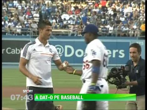 Cristiano Ronaldo  a avut aruncarea de start in cadrul unui meci de baseball