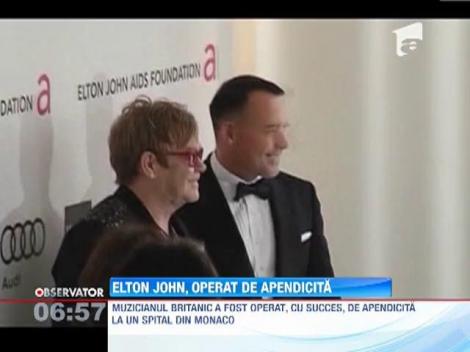 Cantaretul Elton John a fost operat de apendicita