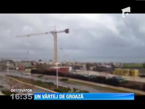 O tromba marina a provocat pagube insemnate intr-un oras de coasta din Australia