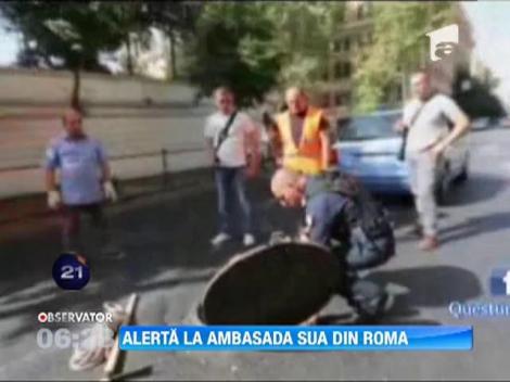 Zeci de echipaje anti-tero din Italia au descins la ambasada Statelor Unite ale Americii din Roma