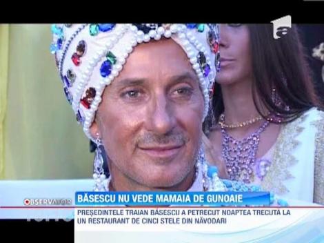 Traian Basescu nu vede Mamaia de gunoaie