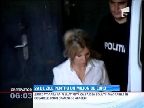 Judecatoarea Veronica Cirstoiu, acuzata de luare de mita, a fost retinuta