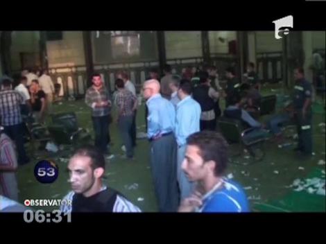 O moschee din Cairo a fost evacuata in urma unor schimburi de focuri