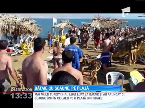 Bataie cu scaune, pe o plaja din Israel