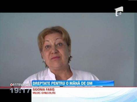 Parintii bebelusului fara picioare si o mana isi cauta dreptatea in instanta