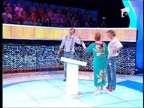 Maria Carneci si Ana Maria Prodan vs. armata blondelor