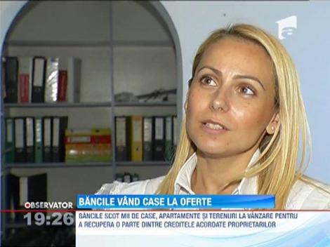 Bancile vand case la oferte