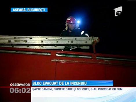 Bloc evacuat de incendiu, in Capitala