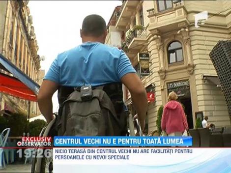 Clientii in caruciorul cu rotile sunt discriminati in barurile din Centrul Vechi