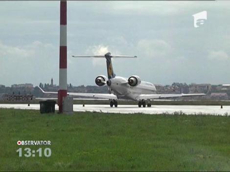 Avion lovit de pescarusi