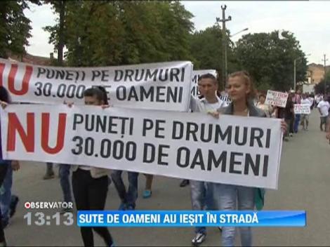 Arad : Sute de oameni au iesit in strada