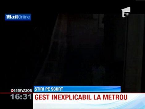 Gest inexplicabil la metroul din Londra