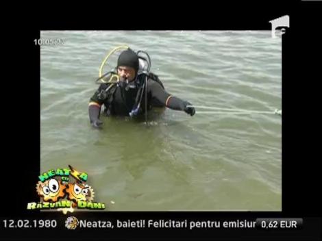 Antrenament cu scafandrii de la ISU