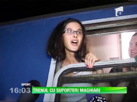 In trenul maghiar, un compartiment a fost plin de cutii de bere!