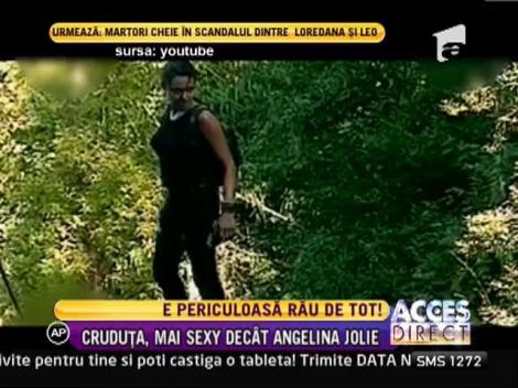 Daniela Crudu, mai sexy ca Angelina Jolie