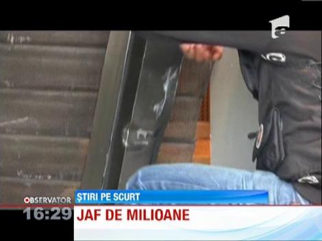 Paris: Jaf de milioane de euro la un magazin de bijuterii