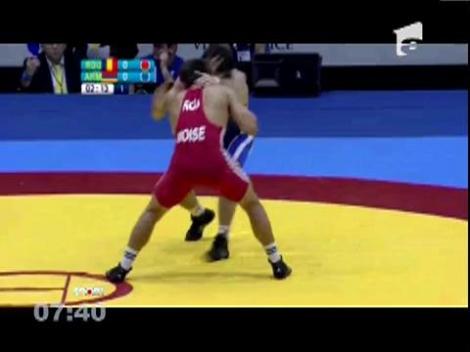 Romania a batut Franta la dublu mixt de tenis de masa