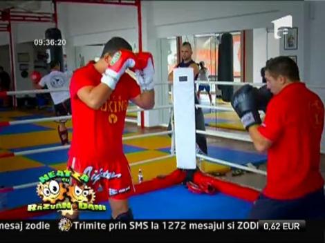 Neatza cu Razvan si Dani: Lectii de kickbox, cu Ciprian Sora